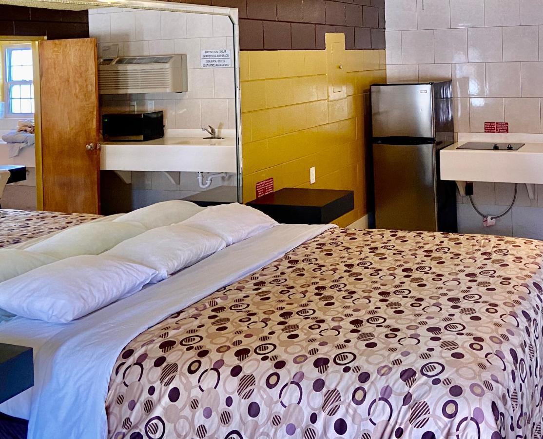 Savannah Inn And Suites Savannah Port Area 외부 사진