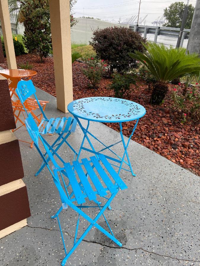 Savannah Inn And Suites Savannah Port Area 포트 웬트워스 외부 사진
