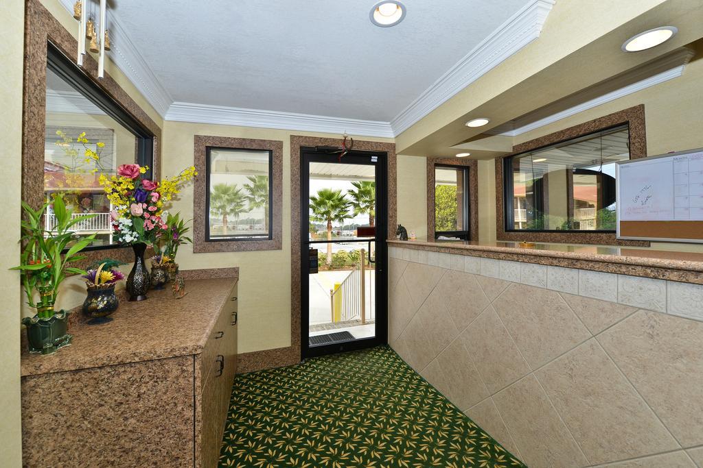 Savannah Inn And Suites Savannah Port Area 내부 사진
